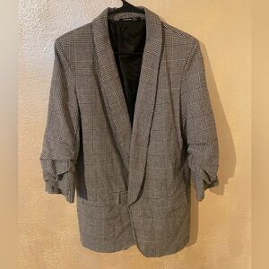 Oversized Black & White Houndstooth Blazer